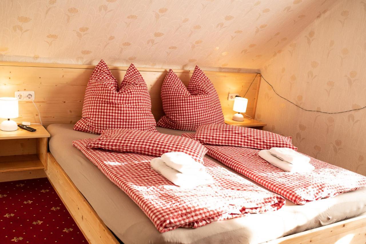 Roesslgut Bed & Breakfast Zederhaus Ngoại thất bức ảnh